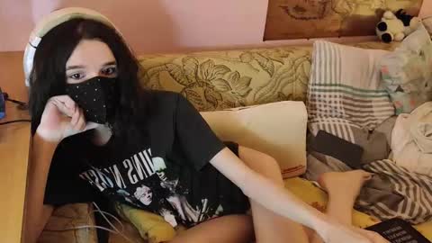 Snapshot of miaowhowl chatting on September 11, 6:16 pm Kristien online show from September 11, 6:16 pm