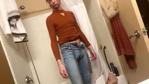 mickisofine online show from January 2, 11:49 pm