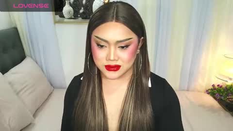Jasmine online show from January 9, 1:21 am