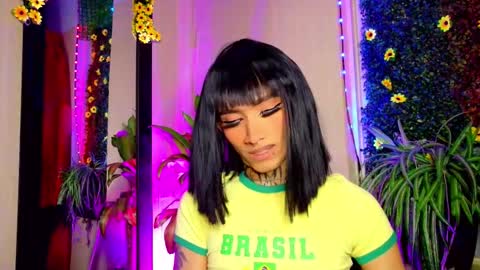 mikaelarangel online show from October 4, 3:40 am