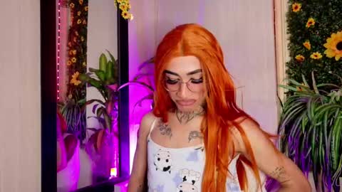 mikaelarangel online show from November 8, 3:18 am