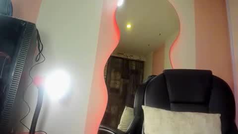 Mila online show from February 1, 3:05 am