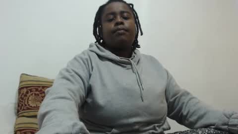 AveryB online show from February 26, 10:31 pm