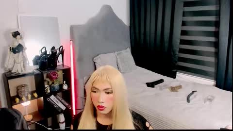 MARIANE online show from February 17, 11:01 pm