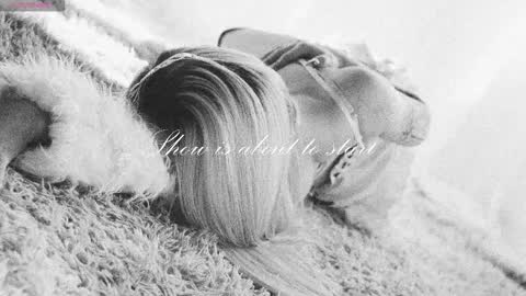 Chloe freelance model Please your thumbs up are important  online show from November 5, 11:15 pm