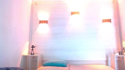 Molly Spears online show from March 12, 11:31 am