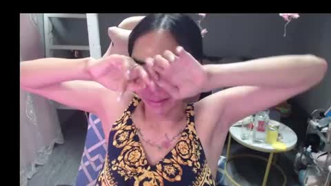 ELYSE A SIMPLE GIRL online show from June 15, 12:29 pm
