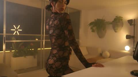 Samantha online show from February 20, 6:26 am