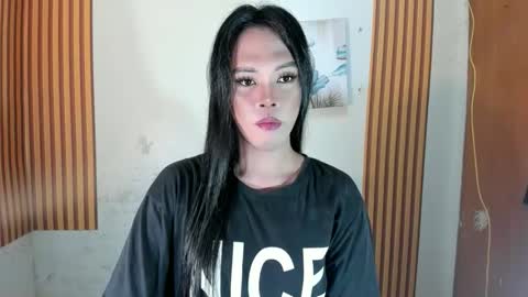 selena online show from November 1, 1:14 am