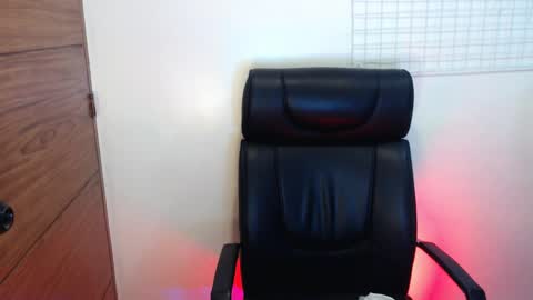 multicummer_kitty online show from March 31, 3:47 pm