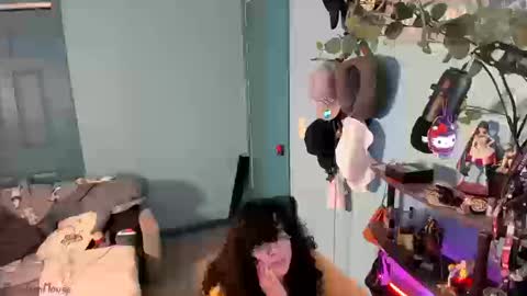 Snapshot of myceliummouse chatting on September 17, 11:10 pm Grace online show from September 17, 11:10 pm