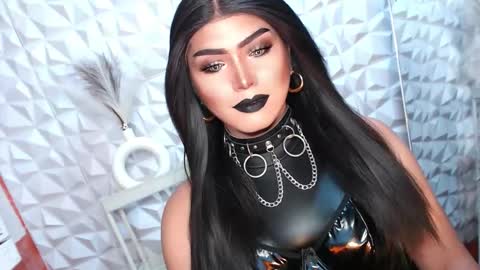 SUPPORT GODDESS TRISHA  AND DONT FORGET TO FOLLOW ME online show from February 21, 11:08 pm