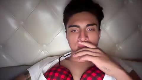 n0limits666 online show from January 7, 4:31 am