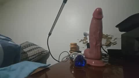 bigassdildomachine online show from December 1, 6:05 am