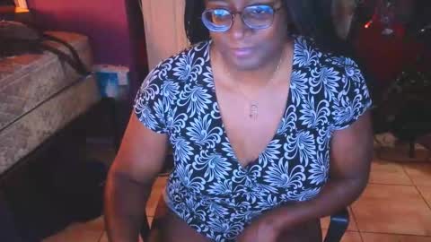 Naomi online show from February 28, 12:50 am