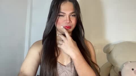 Snapshot of newbitch_intown69 chatting on January 26, 6:38 am Jane online show from January 26, 6:38 am