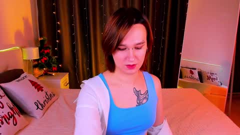 Nicole online show from January 13, 9:20 pm