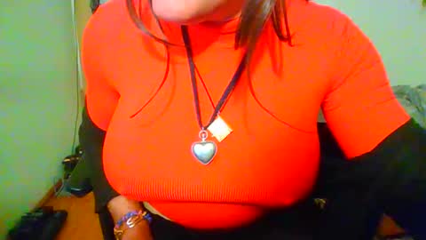 nina8383 online show from February 7, 1:11 am