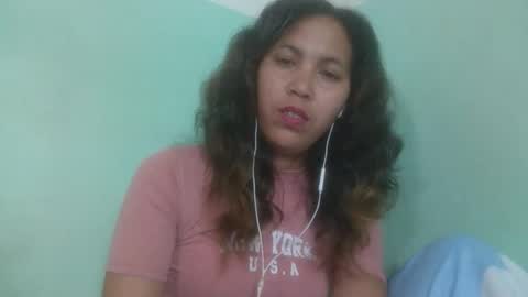 Snapshot of nirisouh chatting on October 11, 9:55 am nirisouh online show from October 11, 9:55 am