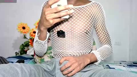 Noah Millers online show from April 16, 5:52 am