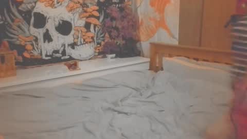 Lucy online show from September 26, 3:36 am