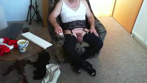 Strumpfhose online show from April 23, 12:24 pm