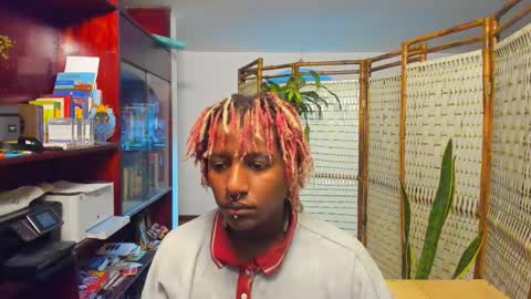 onyxart online show from March 25, 7:13 am