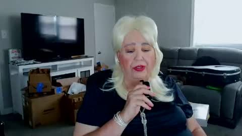 Geri online show from July 28, 8:52 pm
