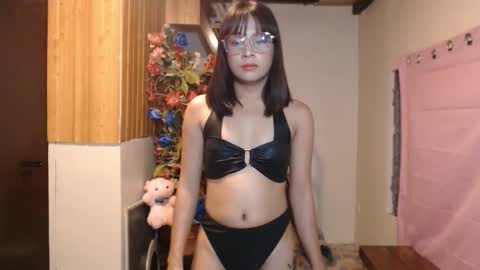 prettyallison_29 online show from March 25, 10:03 pm