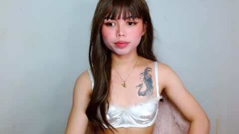 SEXY JULIA online show from December 9, 5:07 am