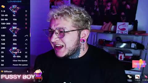 Prince online show from March 22, 5:17 pm