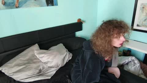 prxscillia_tx online show from March 30, 2:40 pm