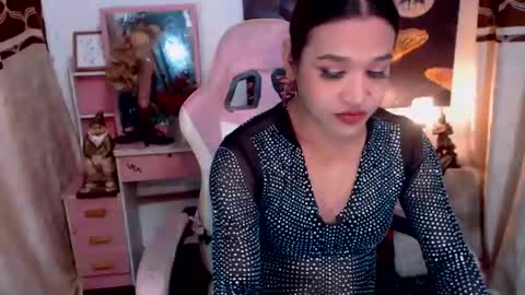 Queen Agatha online show from November 29, 4:09 pm