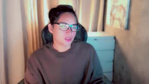 Snapshot of queenarthalia chatting on September 10, 5:28 am ARTHA online show from September 10, 5:28 am