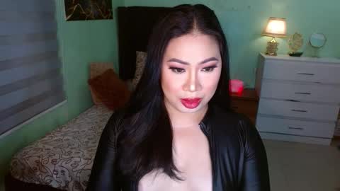 Miss Celine online show from February 10, 5:42 pm