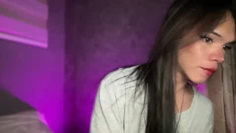 QUEEN online show from April 12, 2:20 pm