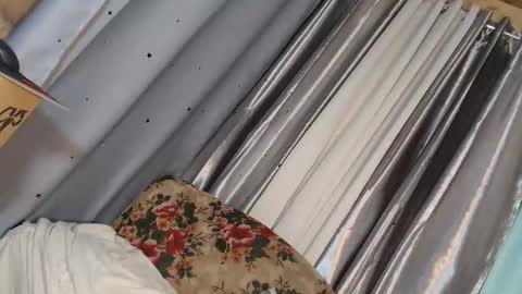 HI GUYS IM RHIAN PLEASE GIVE ME THUMBS UP online show from September 14, 4:55 pm