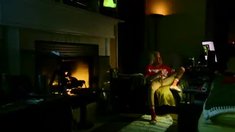 PINK HOLE TWINK online show from January 12, 4:52 am