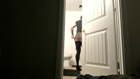 New Submissive Girl Rileyyy online show from February 16, 9:15 am