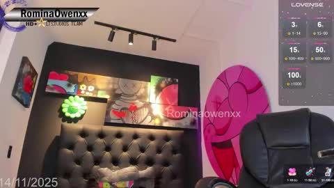 ROMINA OWEN online show from November 14, 8:11 am