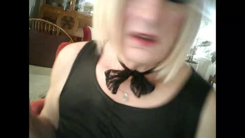 Snapshot of rosa_teevee chatting on January 30, 7:37 pm Tina online show from January 30, 7:37 pm