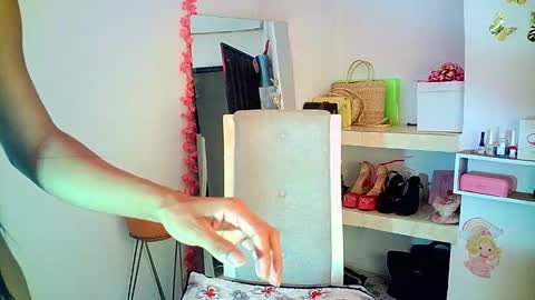 Rosalinda online show from October 8, 4:47 am