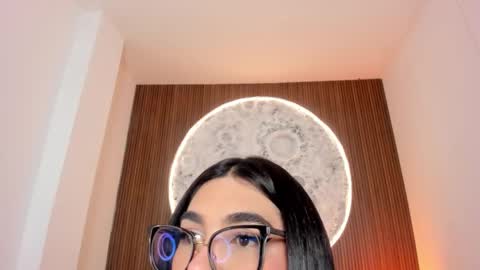 Rose online show from March 4, 1:59 pm