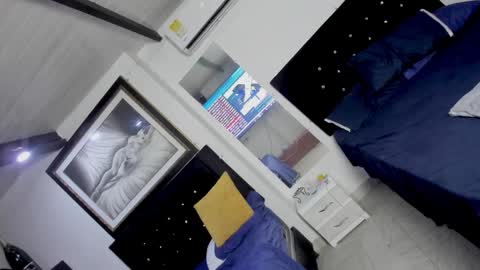 rubi rouss  instagran and X or tw  FAV VIBES11  9 33  101 moan and explode my balls online show from February 23, 1:30 am