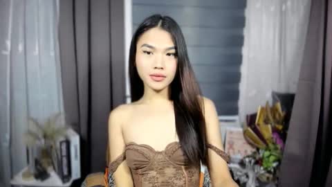 Nadine online show from January 11, 12:12 pm