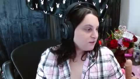 salacious_bunny online show from February 16, 10:07 pm