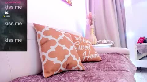 Salome online show from March 4, 6:01 pm