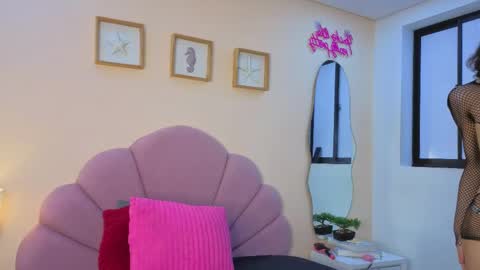 samm_angel online show from June 2, 4:58 am