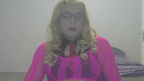 sandraclara online show from March 7, 10:14 pm