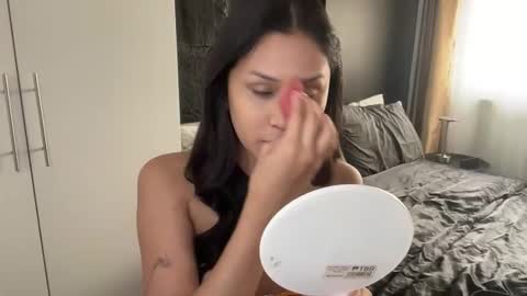 Lawren online show from April 6, 2:43 am